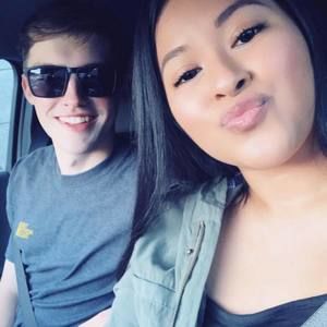 Meet your Posher, Zachary